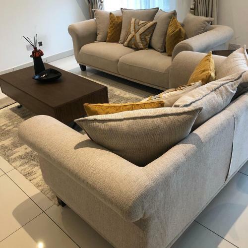Ebs Legends Edmund One Bedroom Duplex