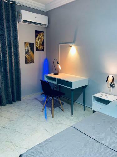 Hostal Modern And Elegant Private Room