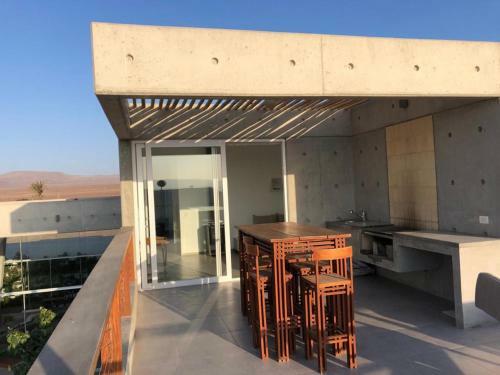 Apartamento Concrete Escape Spacious 5br Residence In Paracas