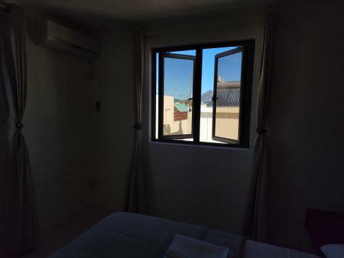 Sunsetview Beach Apartment