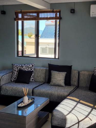 Sunsetview Beach Apartment