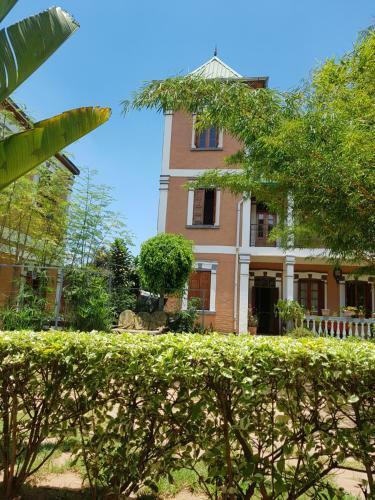 Hostal Meva Guesthouse