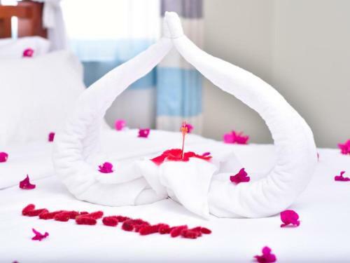 Hostal Room In Bb - Sea Crest Hotel Zanzibar - 2