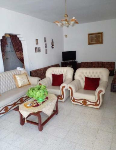 Apartamento S+3 K�libia