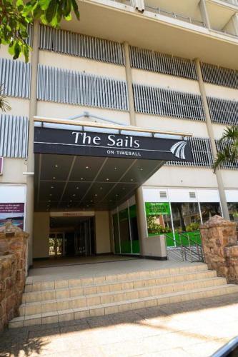 Lovely 2 Bedroom 2 Bathroom Seaview Apartment C409