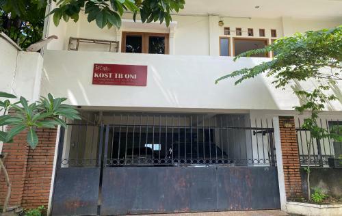Hotel Tb One Kost Exclusive