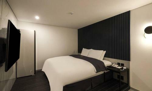 Hotel ??? ??