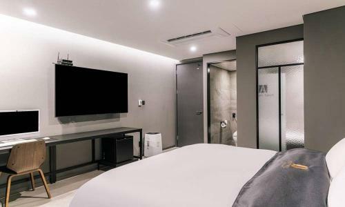Hotel ??? ??