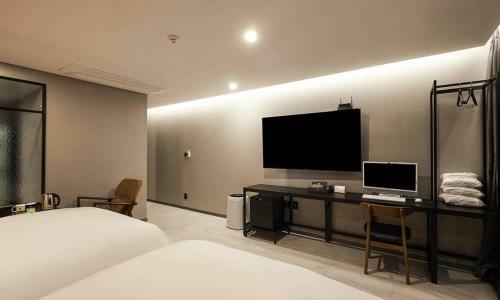 Hotel ??? ??