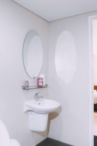 Apartamento 2 Bedroom Avida Storey 1 With Balcony