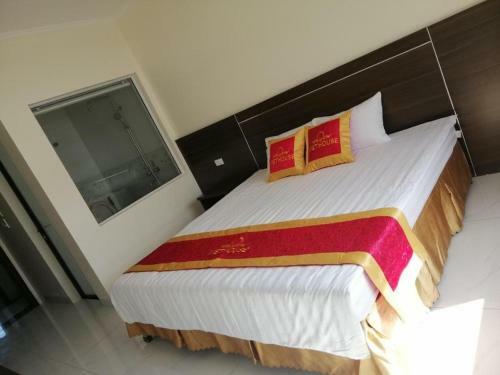 Viethouse Hotel H? Long