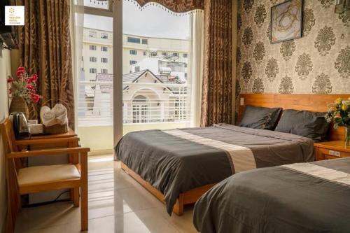 Hostal Gold House
