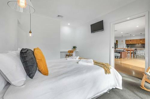 Villa Simone - Tranquil Hideaway In The Heart Of Echuca