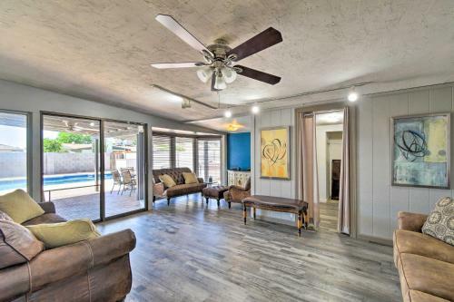 Charming Home Less Than 11 Mi To Downtown Phoenix!