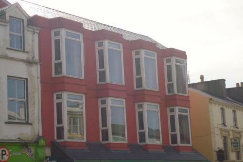 Apartamentos Tom Barry House