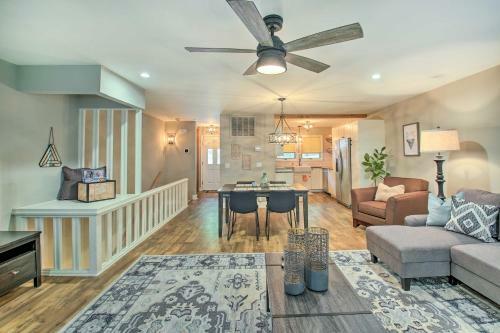 Updated Townhome With Deck, Grill And Sunroom!