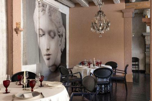 Hotel Carmel 1643