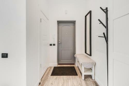 Bright Vilnius Old Town Apartment