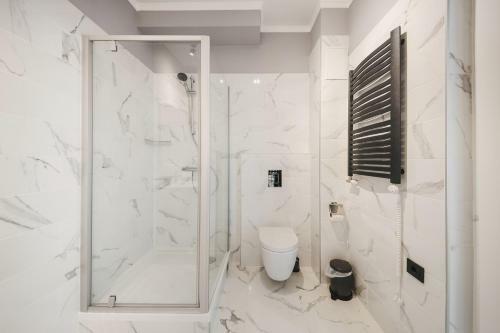 Bright Vilnius Old Town Apartment