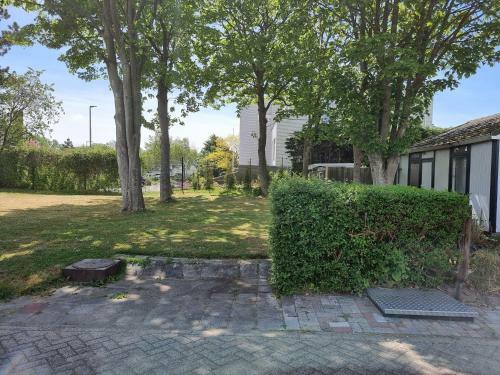 Lazy Cabin Near Hoek Van Holland Beach