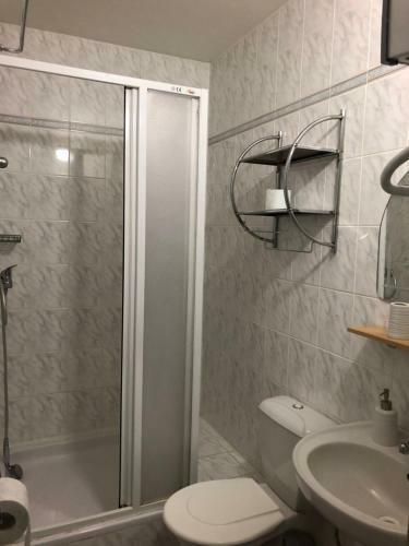 Hostal Penzi�n ?afran