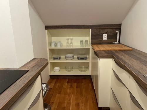 Apartamento Riverside Villa Avo