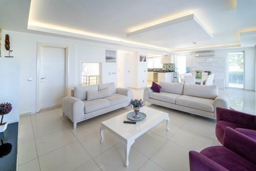 Villa Pleasant House With Private Pool In Fethiye