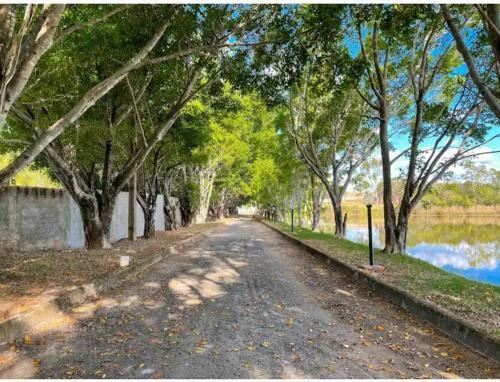 Apartamento Mans�o Ch�cara Para�so Caldas Novas