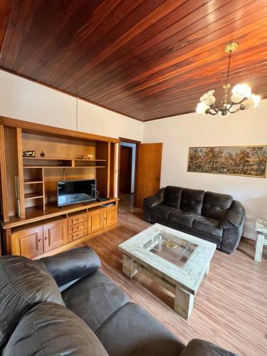 Casa Super Espa�osa Com Lareira Para Ate 12 Pessoas!