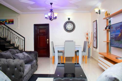 Sterling Falls Apartments