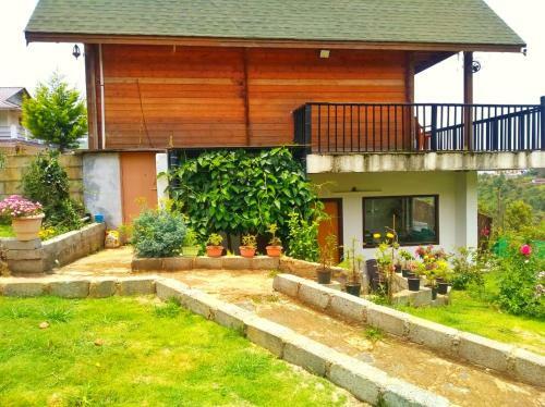 Igloo Woodhouse - Premium Private Duplex Villa