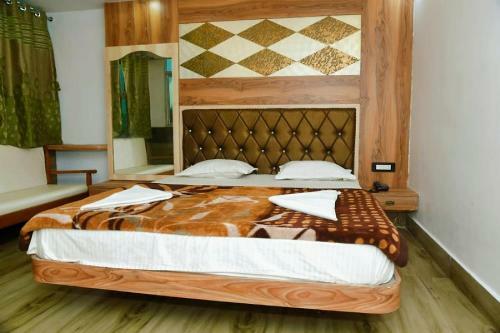 Hotel Staymaker Aditya Plaza