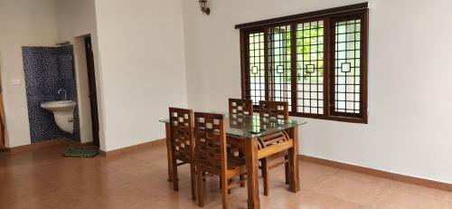 Villa Meadows Homestay (narayaneeyam)