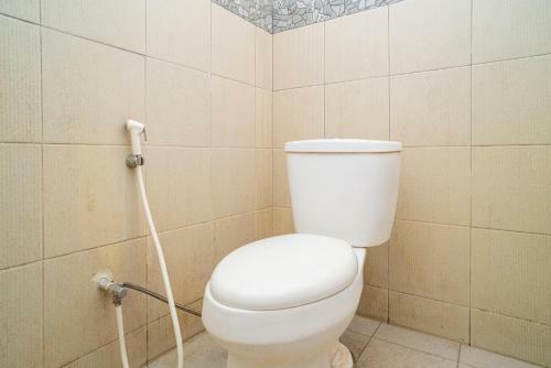 Hotel Reddoorz Near Cyber Mall