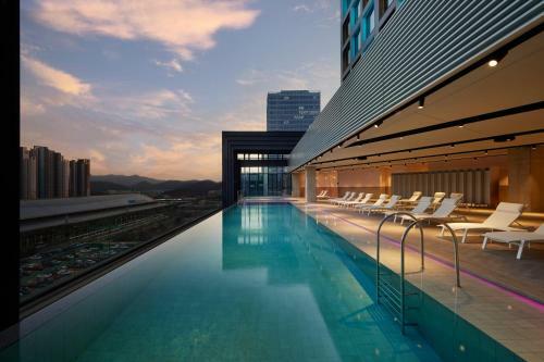 Take Hotel