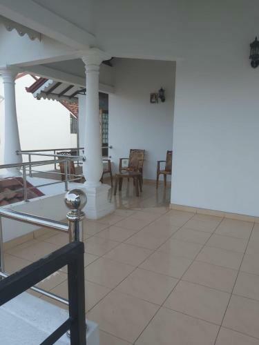 4 Bed 4 Bath Entire Luxury House In Negombo