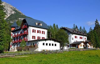 Hotel Croda Rossa