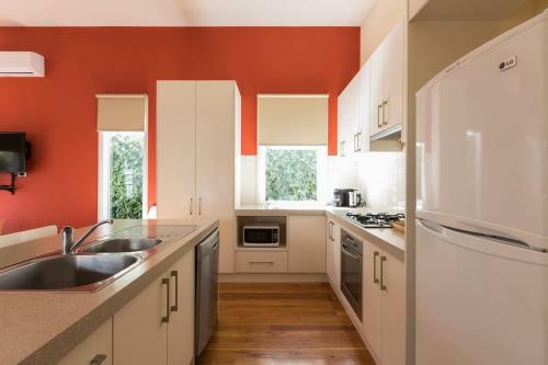 Healesville Cottage
