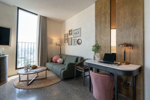 L'amor Boutique Hotel Quy Nh?n