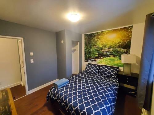 Full Kitchen / Metro Atwater / High Speed Internet