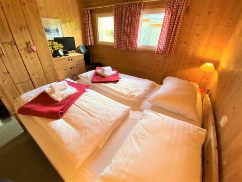 Uriges Chalet Auf �ber 1250m +dampfbad +netflix!