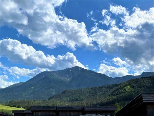 Uriges Chalet Auf �ber 1250m +dampfbad +netflix!