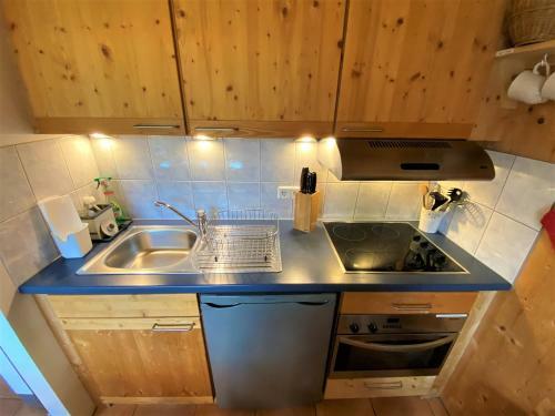 Uriges Chalet Auf �ber 1250m +dampfbad +netflix!