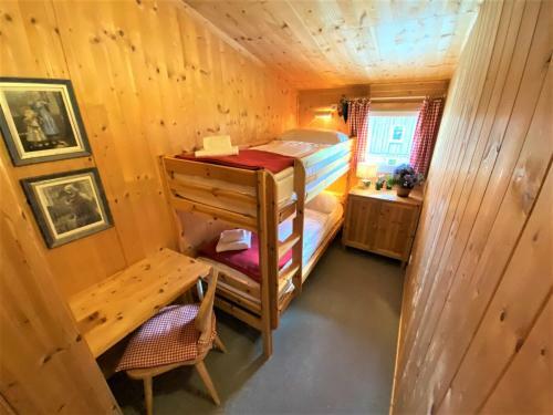 Uriges Chalet Auf �ber 1250m +dampfbad +netflix!