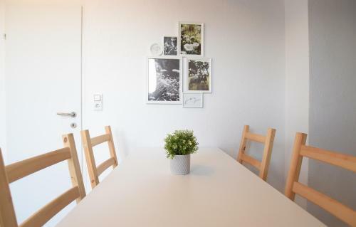 Super Central Apartment With Awesome Mountain View