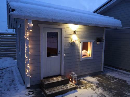 Cozy Cottage