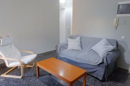 Downtown Apartment For 4 People