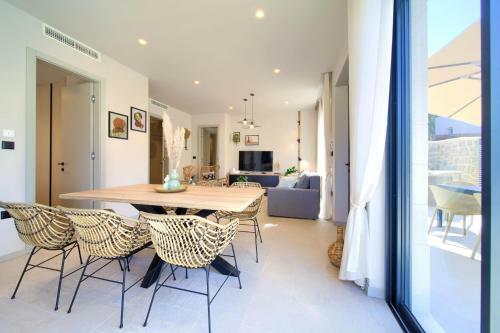 Holiday House Quarnaro