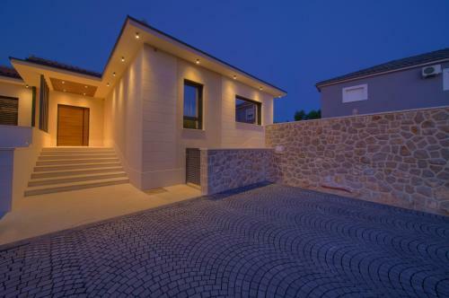 Holiday House Quarnaro