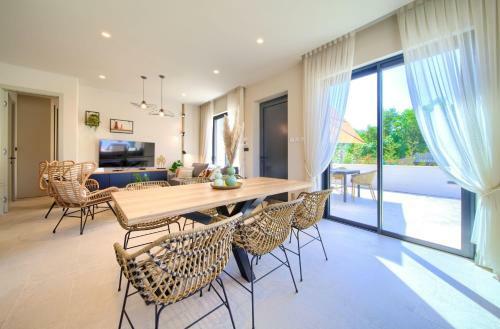 Holiday House Quarnaro